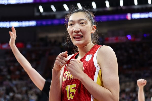 配资炒股入配资平台 不敌美国队！媒体人：韩旭是这支中国女篮唯一匹配比赛强度的球员